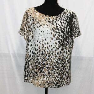 NWOT Investments Leopard Print Short Sleeve Top